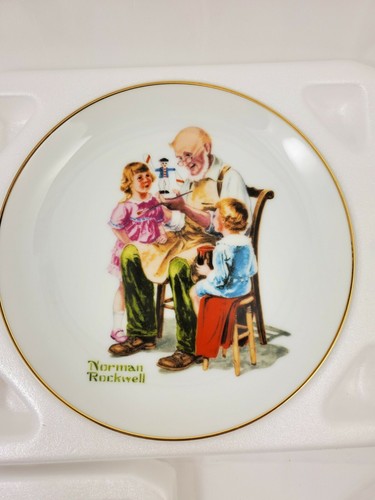 Vintage Norman Rockwell 1984 Plates Set of 3 Music Master Toy Maker Bedtime - Picture 5 of 8