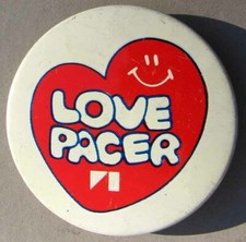 RARE ORIGINAL NOS AMERICAN MOTORS PACER PIN BACK BUTTON VERY NICE L@@K #G171