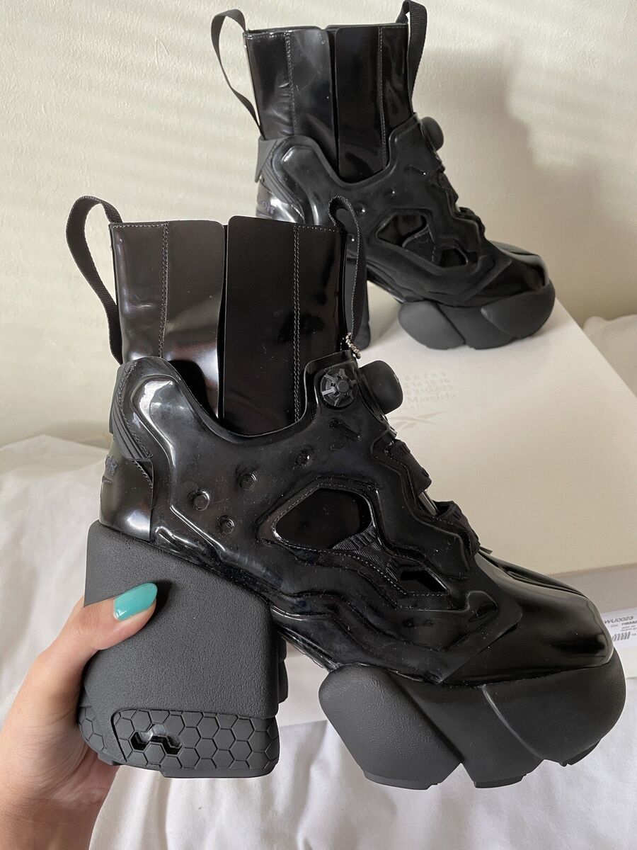 Maison Margiela Reebok Insta Pump Fury Hi Tabi Sneaker Boots Maison Margiela Reebok Insta Pump Fury Hi Tabi Sneaker Boots