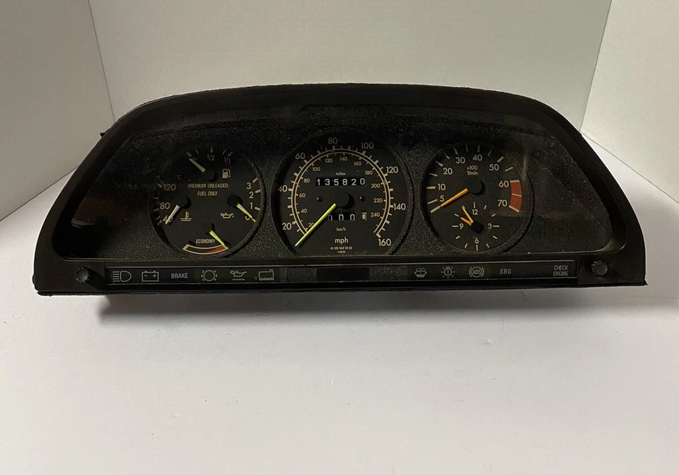 Painel de medidores cluster de instrumentos velocímetro Mercedes Benz w126 300SE 300SEL FABRICANTE DE EQUIPAMENTO ORIGINAL - Imagem 2 de 4