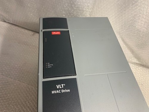 Danfoss VLT HVAC Drive FC-102P11KT4E55H3XXXXXXSXXXXAXBXCXXXXDX P/N:131F0475 - Bild 4 von 6