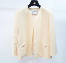 CHANEL 07P ECRU RAW TRIM CC LOGO BUTTON JACKET BLAZER FR40 US8