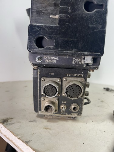 Non testata - solo per ricambi - videocamera vintage Ikegami 79A broadcast - Foto 23 di 24