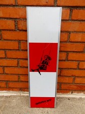 Banksy ( d' Après ) " Swing Girl " 