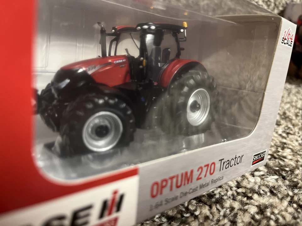 2021 SpecCast 1:64 CASE IH OPTUM 270 Tractor NEW!!! - Image 3 of 4