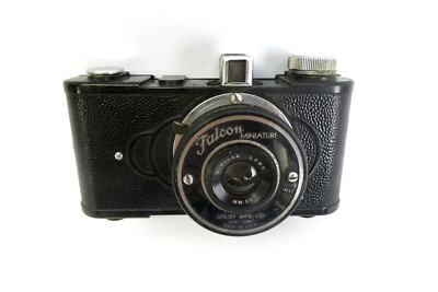 1940 s Falcon Miniature Camera Utility CO NY Vest Pocket Film 1.625''x2.5'' Parts