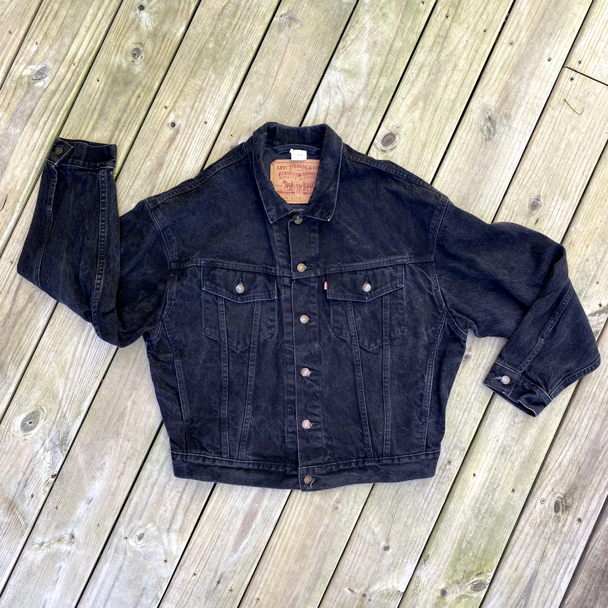 Vintage LEVIS Large Black Denim Jean Jacket Trucker Cotton Canada