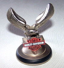 Franklin Mint Harley Davidson MotorCycles Pocket Watch Heritage Softail Stand