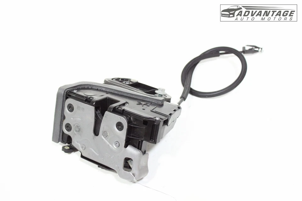 2015-2020 GMC YUKON FRONT LEFT SIDE DOOR PANEL LATCH LOCK ACTUATOR & CABLE OEM - Imagem 3 de 4