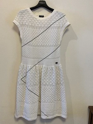 Robe CHANEL taille 38 blanche en tricot texturé élégante mode décontractée - Photo 1/4