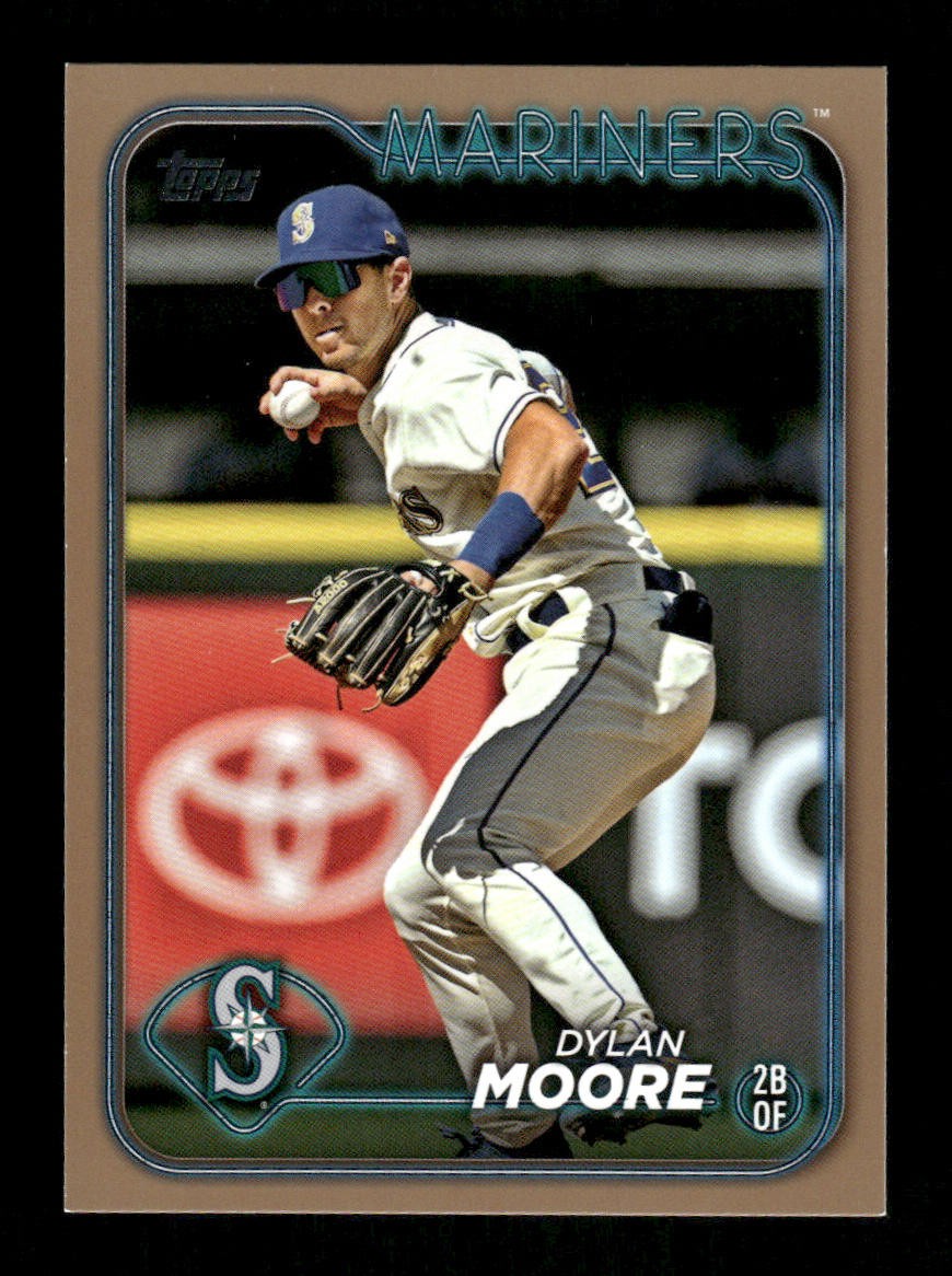 2024 Topps #441 Dylan Moore Gold #/2024