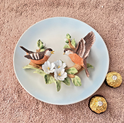 Jonathon Byron American Signature Collection 3D Red Robins Plate COA Box
