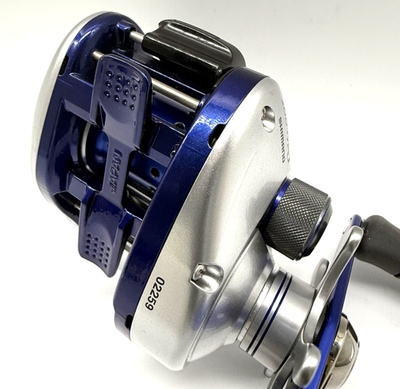 Shimano CURADO 200 TypeJ Right Handed Bait Casting Reel In Box