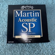 Martin MSP3200 SP 80/20 Bronze Medium Acoustic Guitar Strings, New