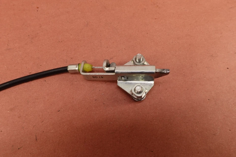 CABO DE TRAVA DE ASSENTO 11-16 Kawasaki Ninja ZX1000 ZX1000M - Imagem 2 de 4