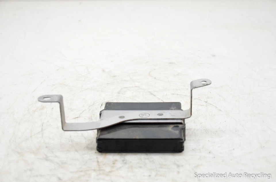 Módulo de caja de transferencia de control de chasis Toyota Venza 2011 #89630-73010 Foto 3 de 3