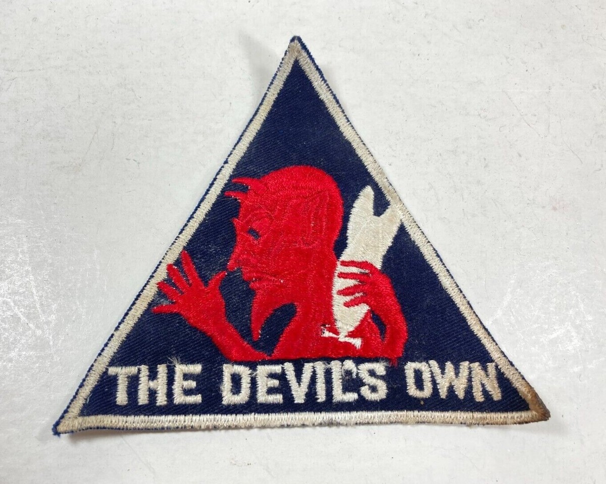 完全手描きパッチ■669th Bomb squadron 69th Bomb Squadron Heritage Standard Patch Color, B-52
