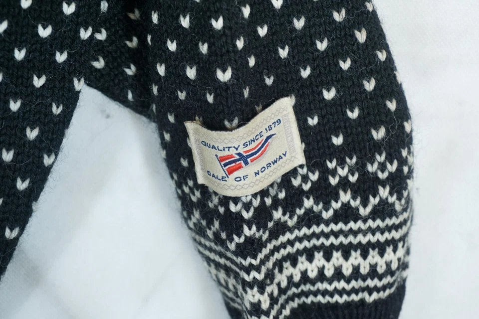 Pull traditionnel en laine à manches longues et col fermé Dale of Norway tail... - Photo 4/4