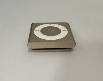 Apple iPod shuffle 4th Generation Gold (2 GB) - Read Description
