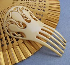Cream celluloid art deco hair comb - NO US IMPORT FEES