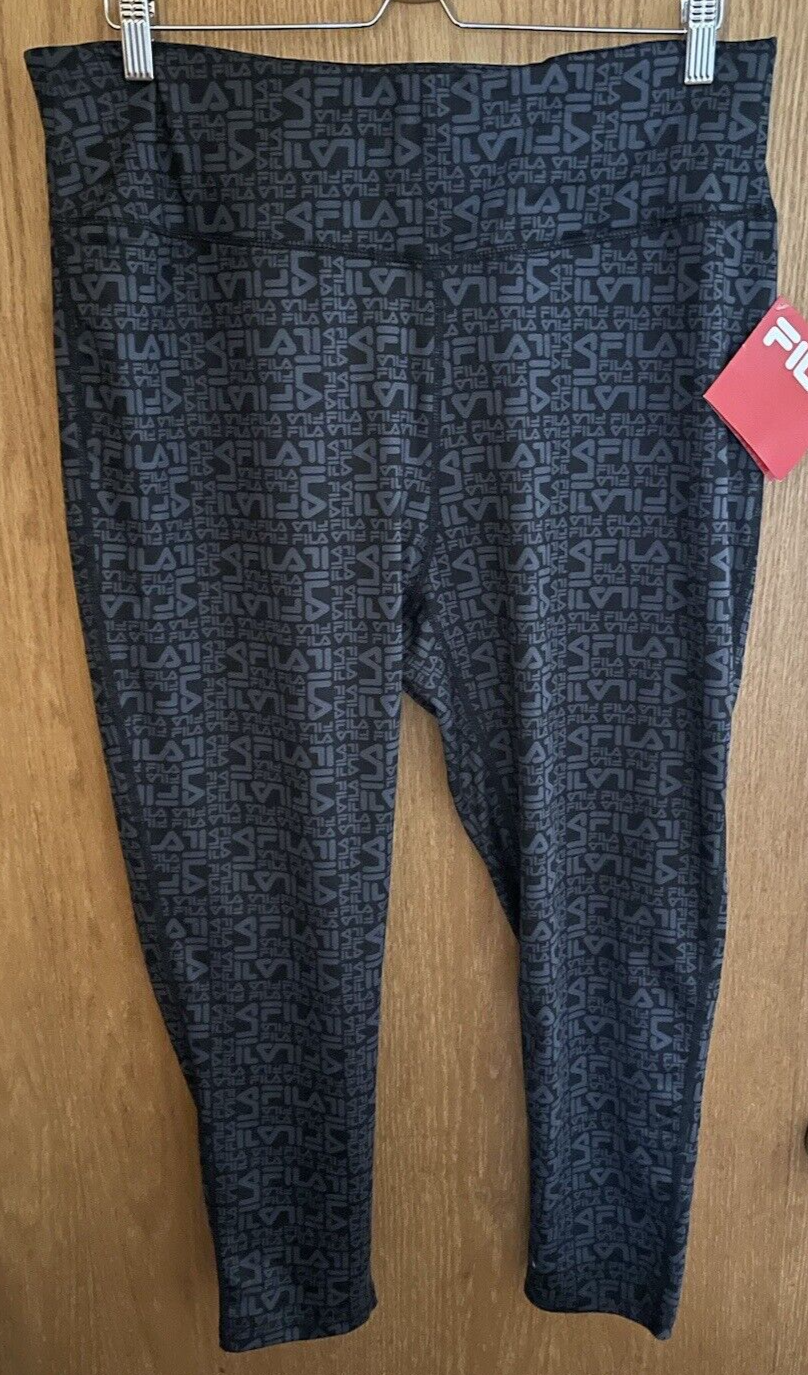 Nuovi leggings sportivi da donna tagliati in fila neri e grigi taglia plus 2X Nuovi con etichette