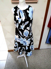 CHAPS-BLACK/MULTI-FLORAL-SLEEVELESS-ROUND NECK-FIT &FLARE DRESS-SIZE-10-NWT
