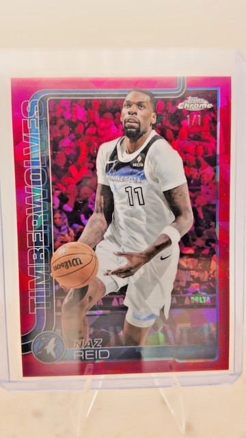 2025 Topps Chrome Sapphire Naz Reid Padparadscha "Papa" 1/1