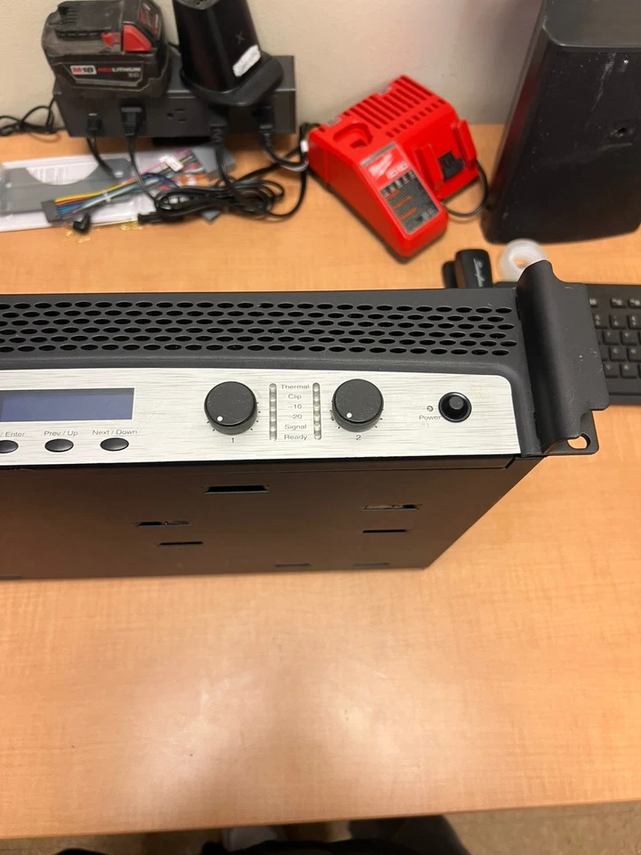 Crown CDi 4000 DriveCore 2 Kanal Endstufe 1200W 4Ω Rackmount Verstärker