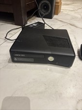 Xbox 360 Slim - Console Turns On Untested