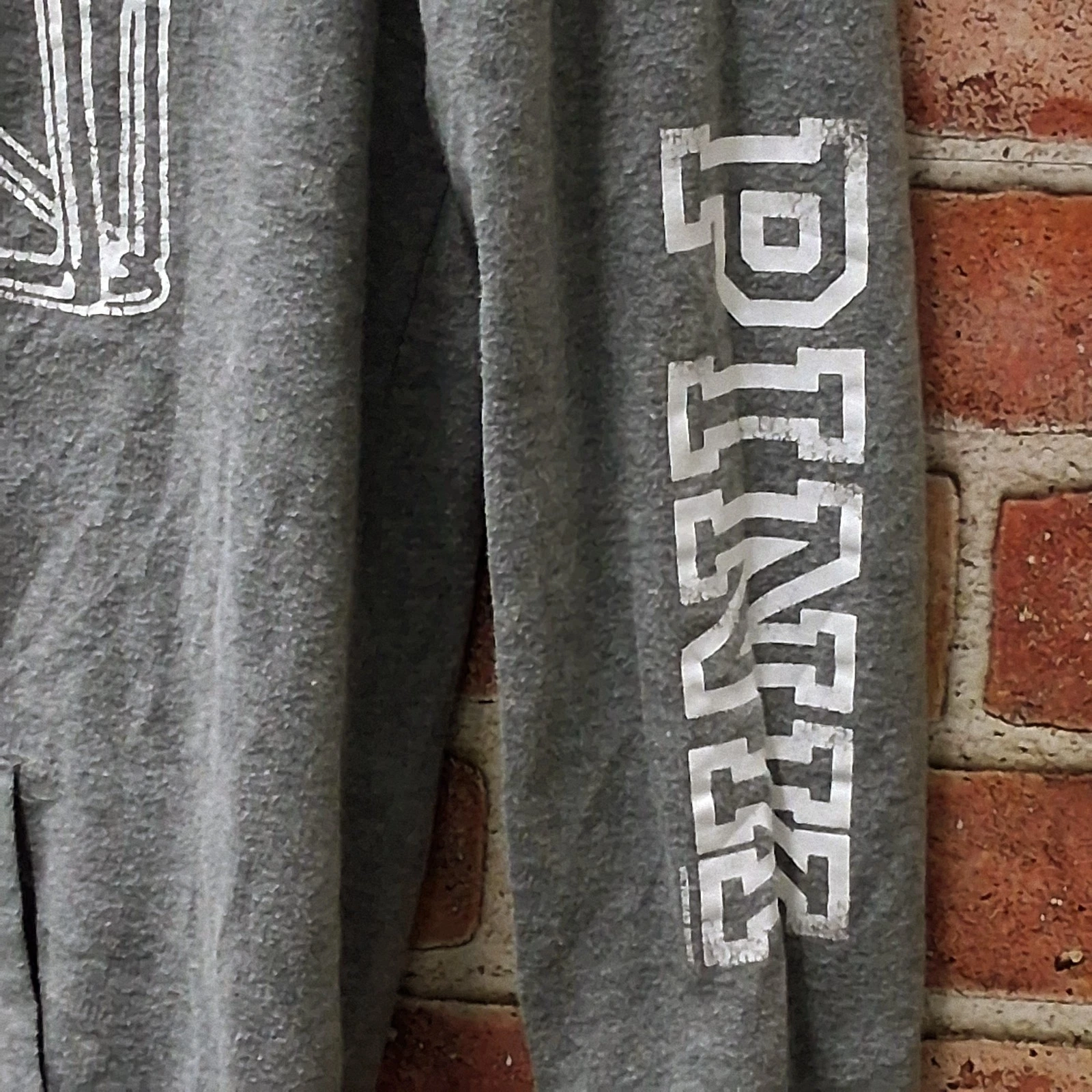 UNDERCOVER Felpa con cappuccio Victoria Secret Ltd Edition NFL Denver Broncos Love You grigia media