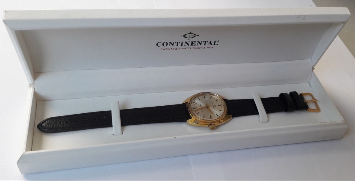 Vintage CONTINENTAL Shockresistant Gold Plated 17Jewels 