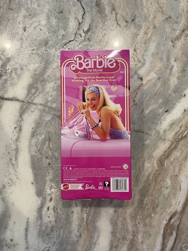 Barbie The Movie Sammlerpuppe Margot Robbie rosa Gingham-Kleid SCHNELLER VERSAND - Bild 2 von 7