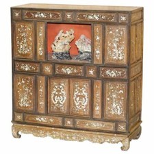 VERY RARE 19TH CENTURY CHINESE MOTHER OF PEARL INLAID CABINET CUPBOARD DRAWERS