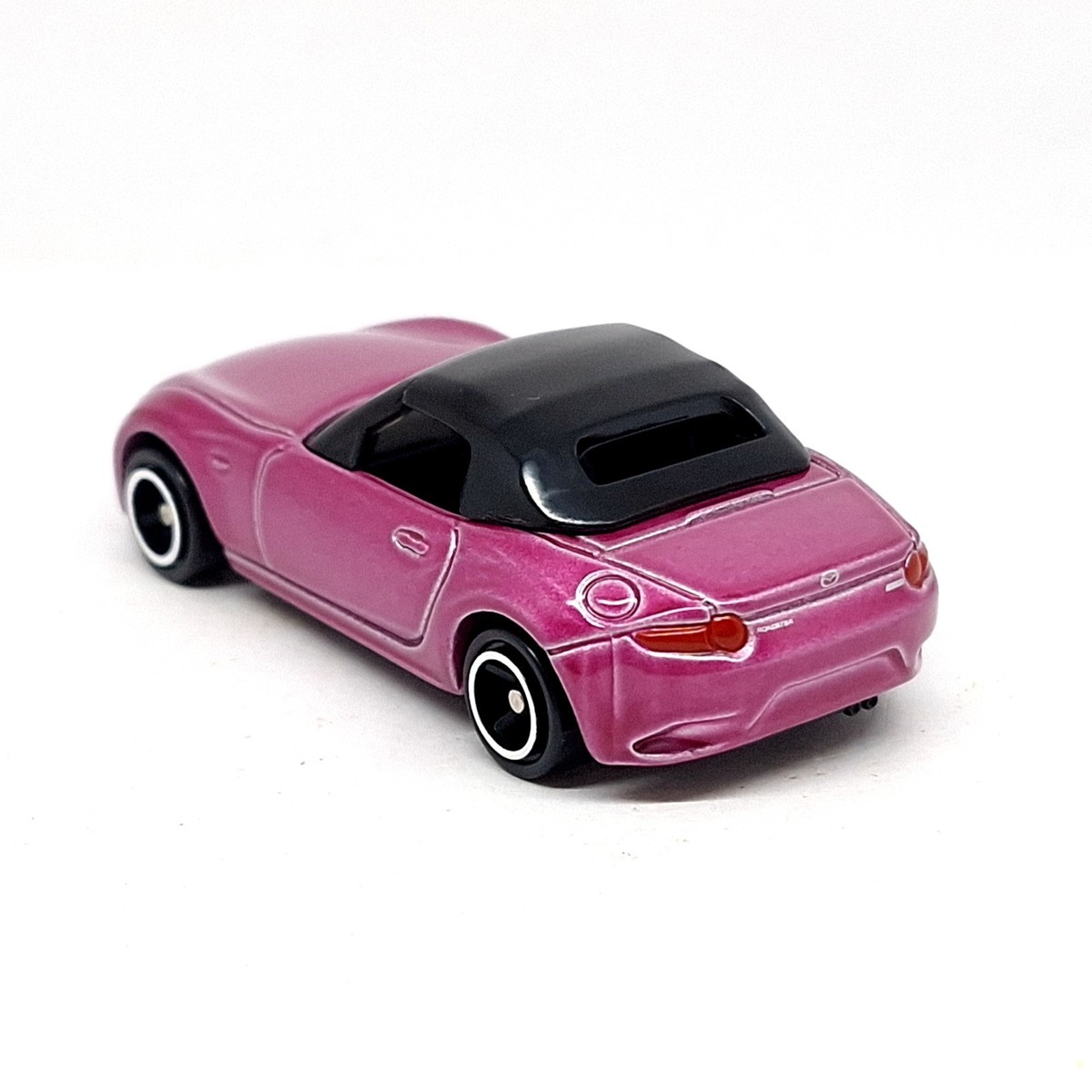 TOMICA MAZDA ROADSTER MX-5 1/57 TOMY DIECAST CAR 26 Purple | eBay