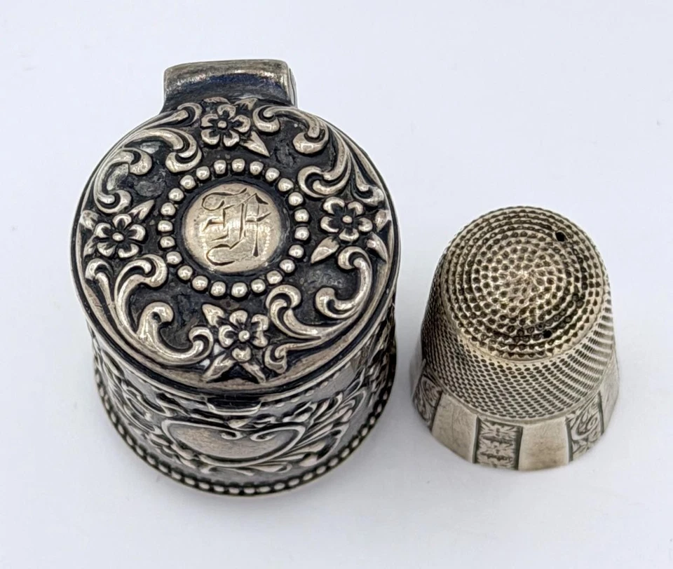 Difícil de Encontrar Antiguo Reddall Esterlina Chatelaine Dedal Soporte/Estuche con Dedal #978 Foto 2 de 4