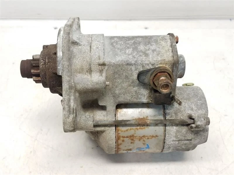 1998-04 Subaru Legacy (2.5L / AT) Starter Motor  - Image 4 of 4