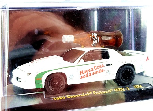 NEW 2021 M2 MACHINES COCA-COLA 🏔 POLAR BEAR 1985 WHITE CHEVY CAMARO IROC-Z - 第 5/6 張圖片