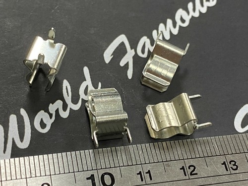 10pcs - Littelfuse 01220088Z Dip PCB For 1/4” 6.3mm Diameter Fuse Clip Holder - Picture 2 of 4