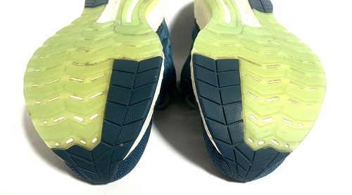 Saucony Shoes Women’s Hurricane 22 Athletic Mesh Running Sneakers, Size 6.5 - Picture 24 of 24