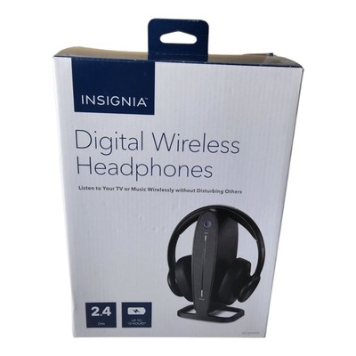 Insignia NS-HAWHP2 Digital Wireless Over Ear RF Headphones TV