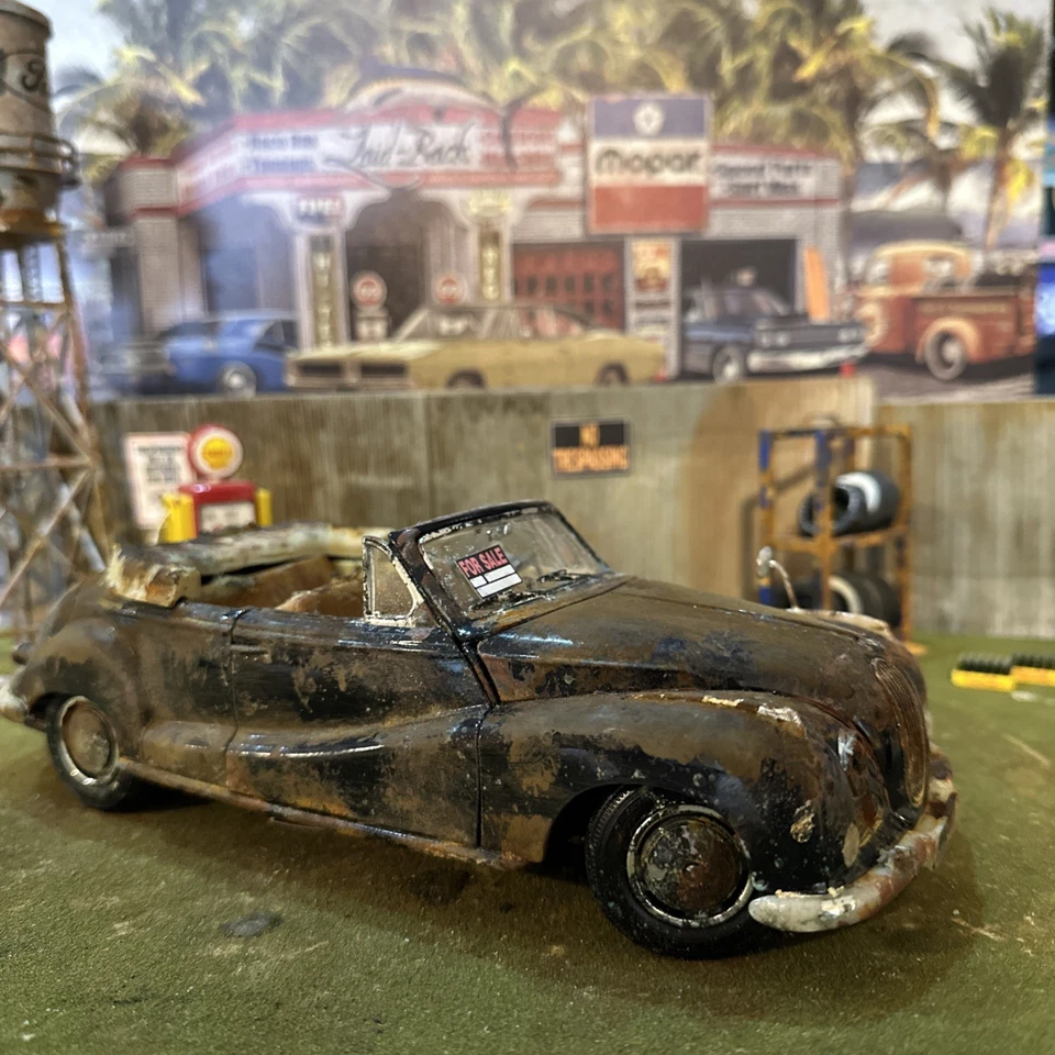 1955 BMW 502 - Barn Find Cars - 1:18 DIECAST - Weathered - Image 2 of 4