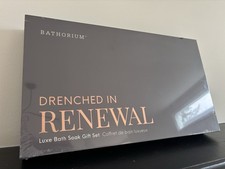 Luxe Bath Soaks Gift Set - Bathorium Drenched In Renewal Gift Set - NEW