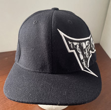 Tapout Tap Out MMA UFC Fighting Skulls Fitted Black Cap Tek Flex Adult Size L/XL