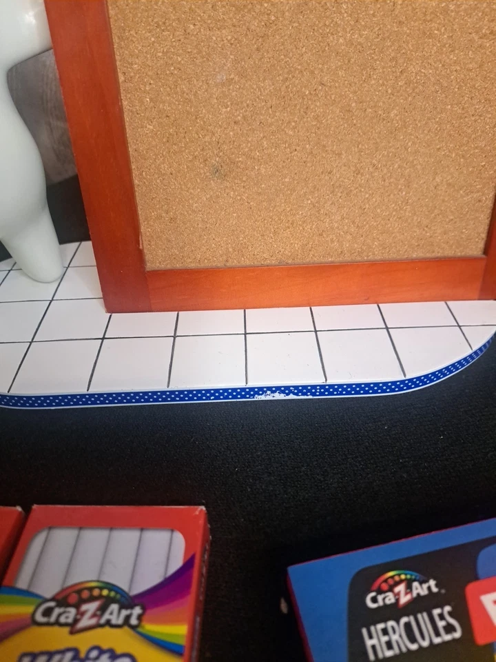 Pillsbury Doughboy Ceramic  Statue Chalk Board  - Image 4 of 4