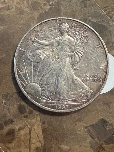 1997 WALKING LIBERTY AMERICAN EAGLE 1OZ FINE SILVER DOLLAR COIN $1