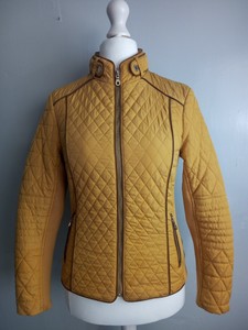 per una quilted jacket