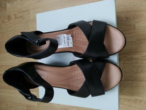 clarks uk sandals