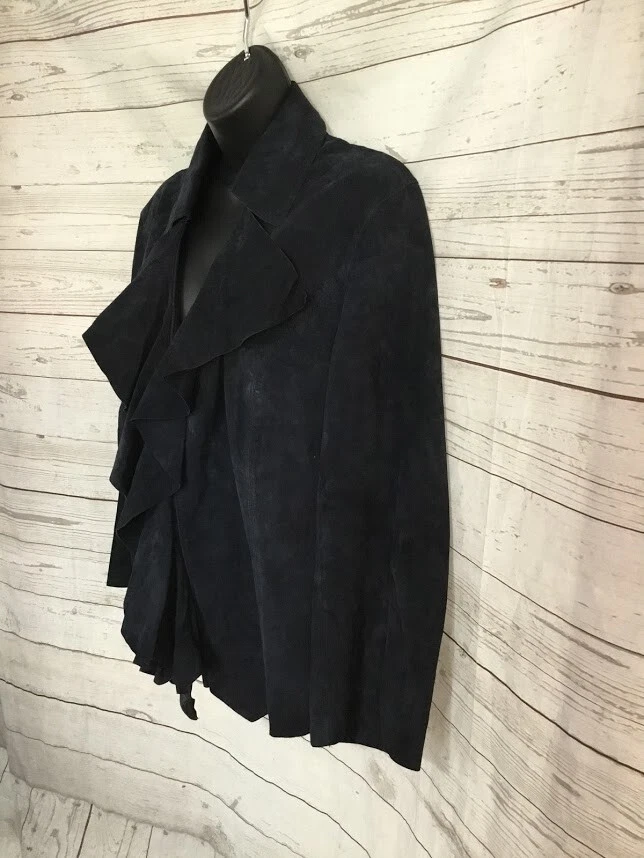 Chaqueta de cuero azul oscuro con volantes Ideology para mujer talla grande 1X Foto 3 de 4