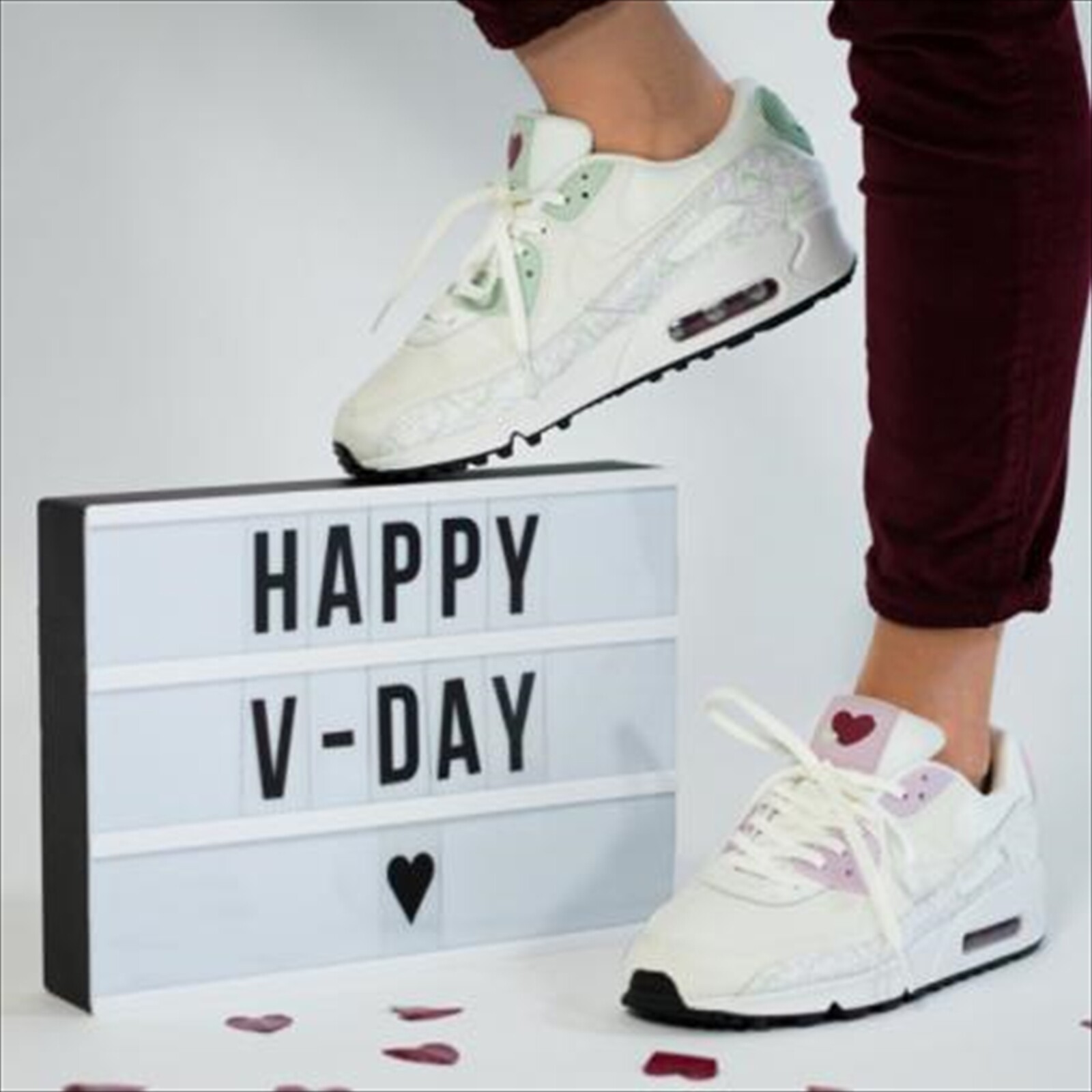 Size 5.5 - Nike Air Max 90 SE Valentines Day 2020 for sale online | eBay