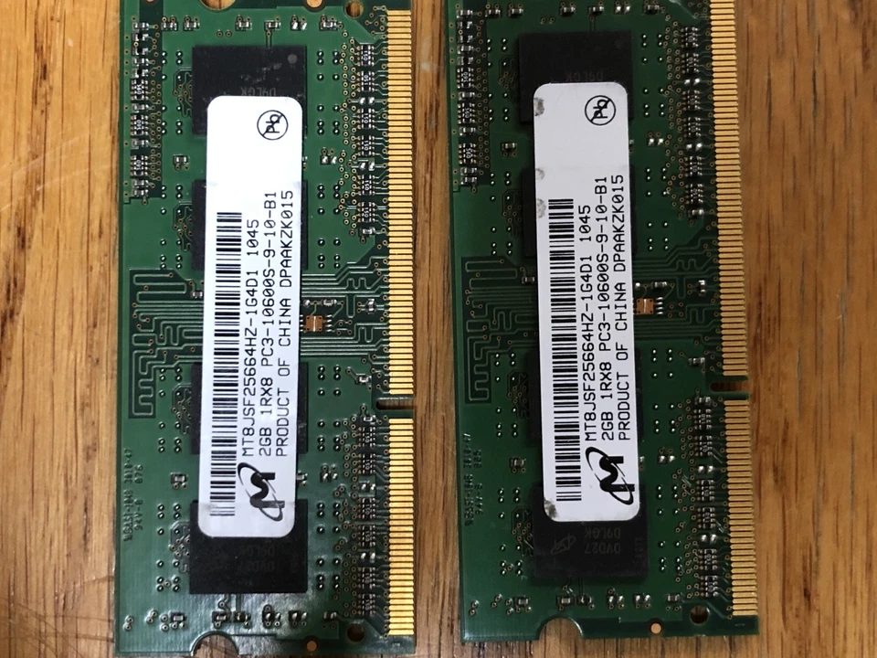 Hynix, Samsung, Micron 4 @ 2 gigs PC3 - 10600 RAM / Memory - Image 3 of 4